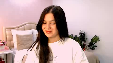 Snapshot of ladyofcandy chatting on September 28, 7:01 pm Amelia online show from September 28, 7:01 pm