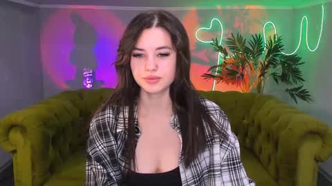 Snapshot of ladyofcandy chatting on February 3, 5:07 am Amelia online show from February 3, 5:07 am