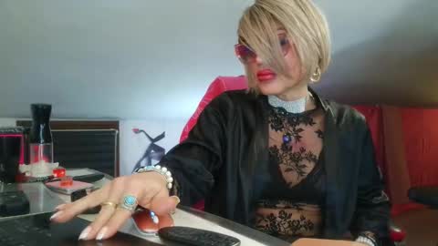 Oxana online show from February 26, 1:31 am