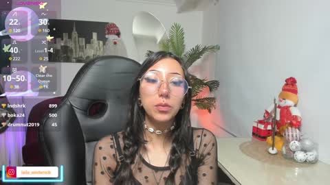 laila_angel online show from January 7, 8:13 am