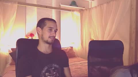 lailaasher online show from November 13, 3:31 am