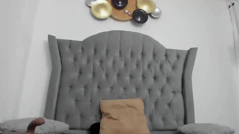 Lailacastillo online show from February 25, 2:37 pm