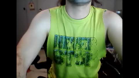 Snapshot of lakewood4523 chatting on February 8, 9:13 am Carlosss online show from February 8, 9:13 am