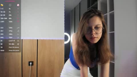 Julia online show from September 21, 8:02 pm