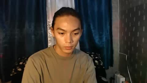 lalakinghugecock_2 online show from December 17, 5:15 pm