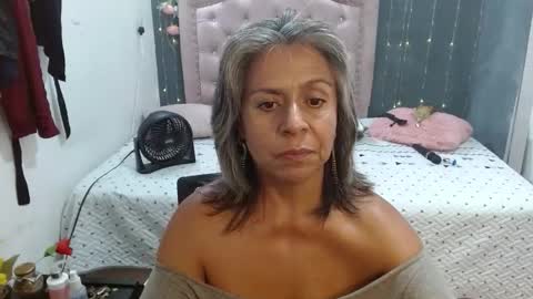 lalisha online show from October 26, 12:33 am