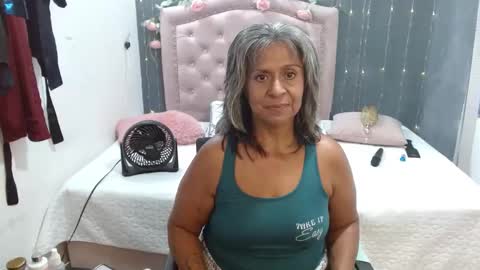 lalisha online show from October 28, 1:28 am