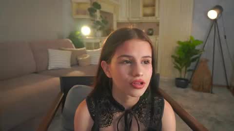 Emily online show from July 8, 3:10 am