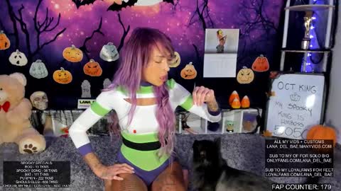 Lana Del Bae online show from October 28, 2:12 am