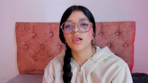 Snapshot of lana_dol chatting on February 25, 6:23 pm ... . . ... online show from February 25, 6:23 pm