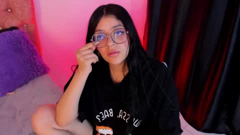 Snapshot of lana_dol chatting on February 11, 2:57 pm ... . . ... online show from February 11, 2:57 pm