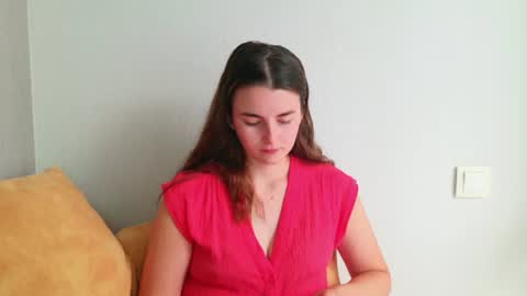 lana_gl online show from July 18, 5:20 am