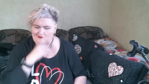 lanacat555 online show from November 6, 12:41 pm