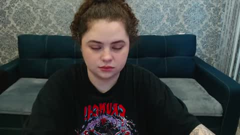 LanaRoub online show from May 15, 3:26 am