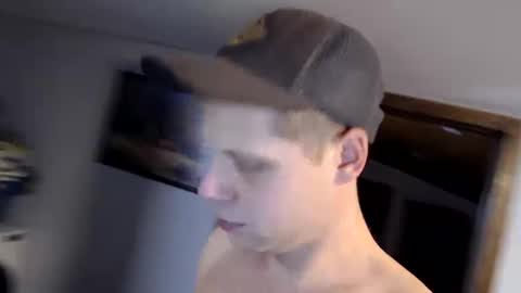 Lance online show from December 12, 12:38 am