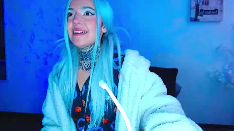 Snapshot of lannie_gonzales chatting on September 9, 5:02 pm LANNIE   online show from September 9, 5:02 pm