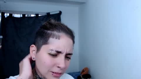 Snapshot of lannie_gonzales chatting on March 10, 10:55 pm LANNIE   online show from March 10, 10:55 pm