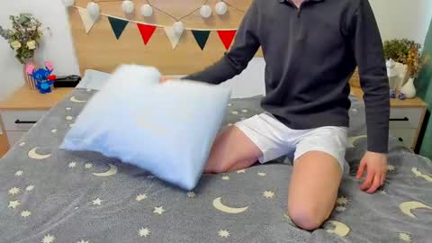 Fandi online show from March 4, 7:08 am