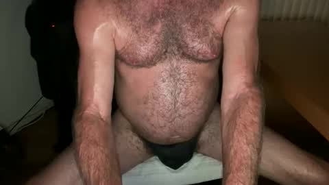 LA Pleasure online show from October 28, 5:30 am