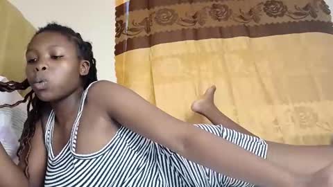 lara online show from October 20, 11:26 am