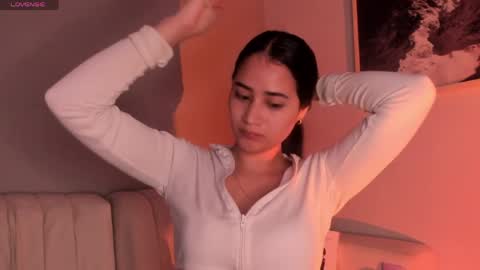 Lara Madisson online show from May 7, 6:31 am
