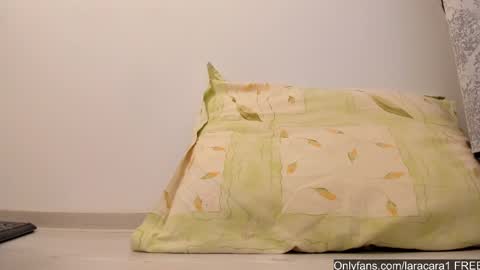 Lara online show from February 9, 9:05 am