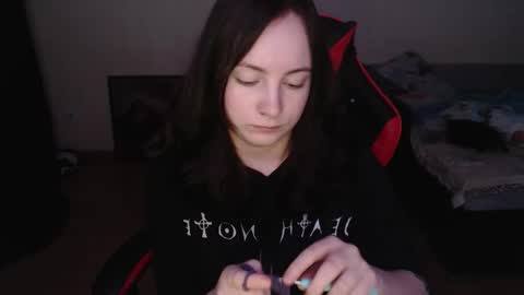 Laralianna online show from December 15, 6:26 pm