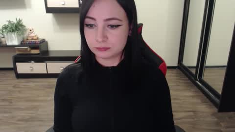 Laralianna online show from September 24, 2:02 pm