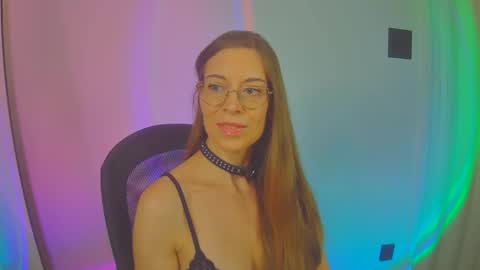 Snapshot of larawintersxxx chatting on October 22, 9:16 pm larawintersxxx online show from October 22, 9:16 pm