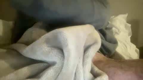 Snapshot of largecockkenny chatting on October 29, 10:54 pm HUNG YUNG STR8 online show from October 29, 10:54 pm