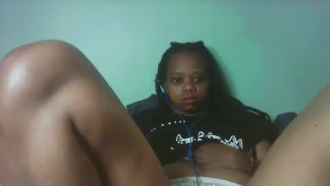 larissa645771 online show from September 18, 4:49 am