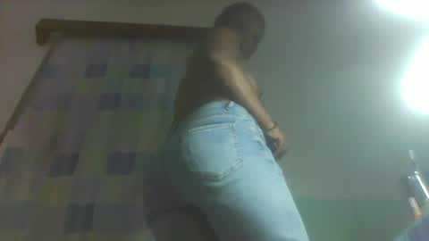 larissa645771 online show from October 12, 9:13 am