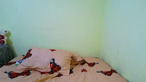 larita_curly online show from April 28, 10:36 pm