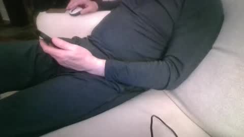 larryj007 online show from March 9, 2:05 am