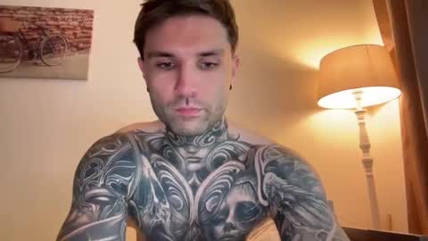 larsskeet online show from November 29, 6:04 pm