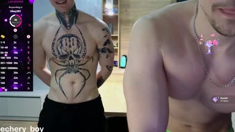 Snapshot of larstar01 chatting on February 18, 3:31 pm Lars online show from February 18, 3:31 pm