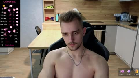 Snapshot of larstar01 chatting on February 1, 2:58 am Lars online show from February 1, 2:58 am