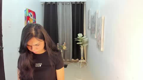 larth online show from February 5, 10:30 am