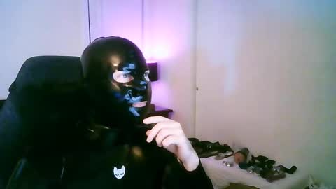 latexminheadroom online show from September 18, 2:37 am