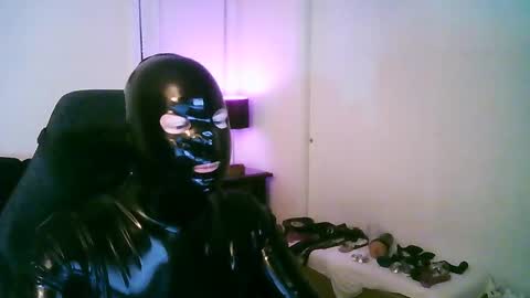 latexminheadroom online show from September 21, 1:42 am