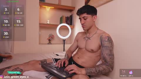 latin_green_eyes_ online show from September 12, 12:56 am