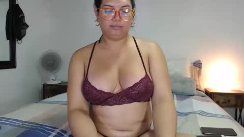 FLOR SALVAJE online show from October 23, 4:52 pm