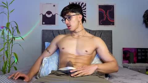 Logan online show from November 4, 12:45 am