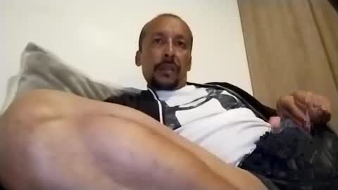 latinhardfucker1980 online show from January 21, 10:30 am