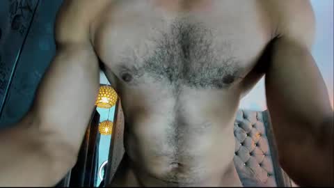 Snapshot of latinhotboys1 chatting on December 28, 11:30 am Zeus online show from December 28, 11:30 am