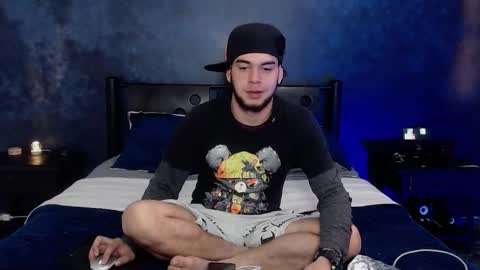 Men online show from February 24, 6:11 pm