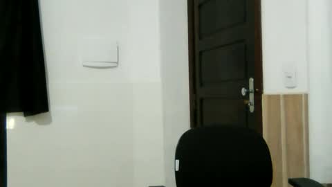 latinmarian online show from March 17, 8:30 am