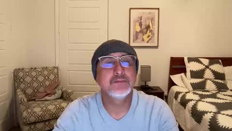 QS - INDEPENDENT MODEL online show from October 13, 2:57 am