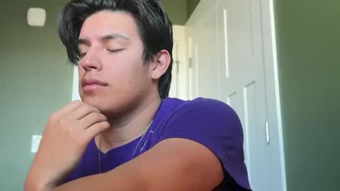 latino_hotcb1 online show from March 10, 3:30 pm