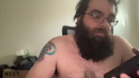 call me papi -- follow my twitter latinoc30 online show from May 31, 12:59 pm
